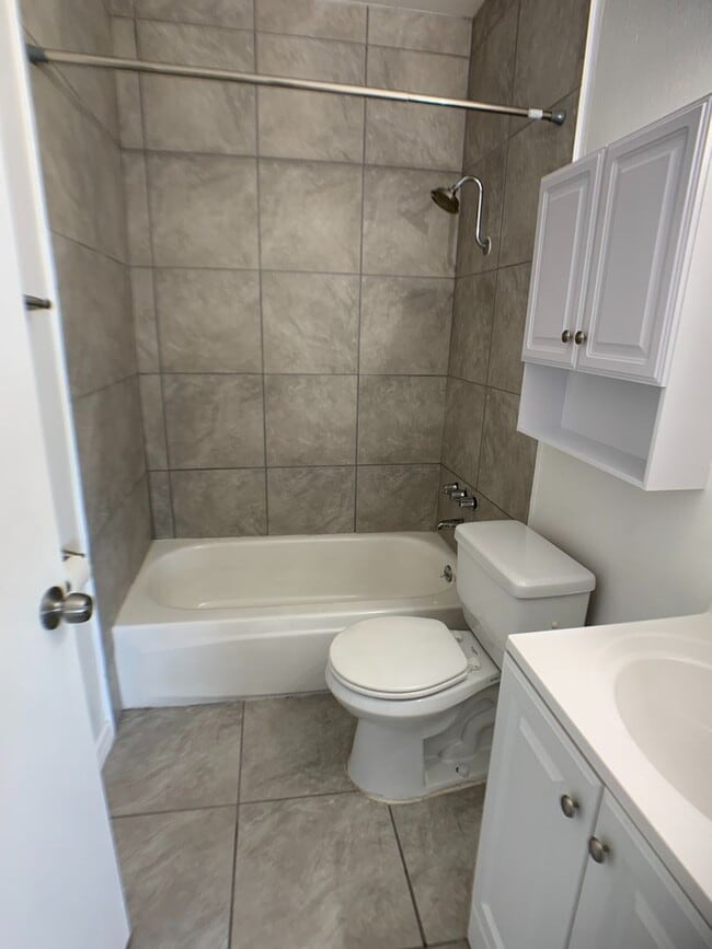 Interior Photo - HAP PARTNERS V, LLC-1920