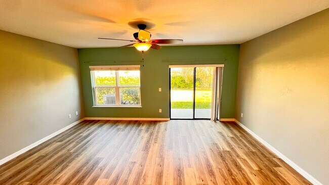 Building Photo - 600 Northern Way