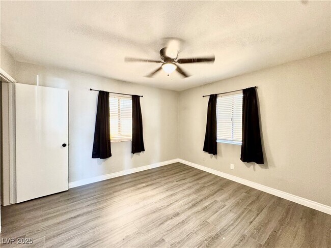 Building Photo - 632 National St