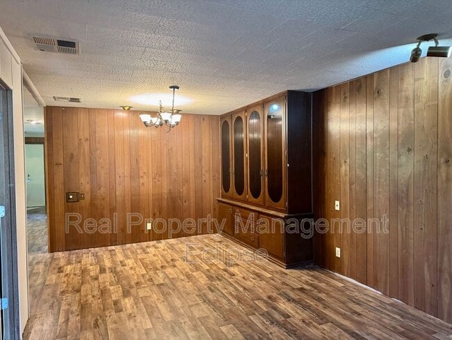 Building Photo - 12712 NE 190th St