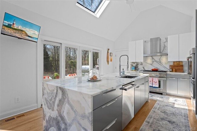 Building Photo - 38 Pheasant Run