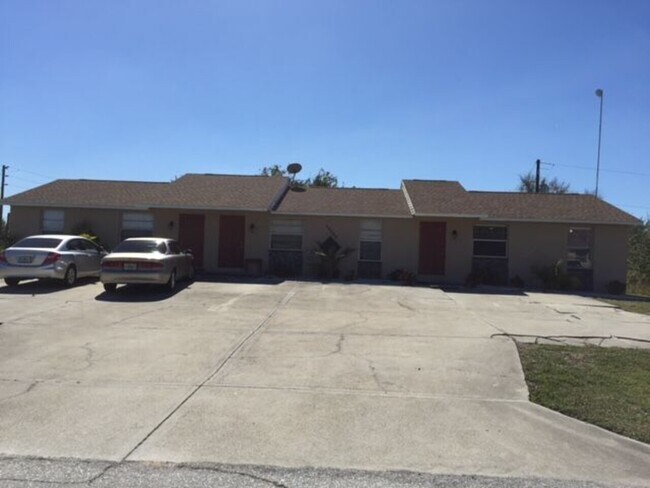 Building Photo - Maltz