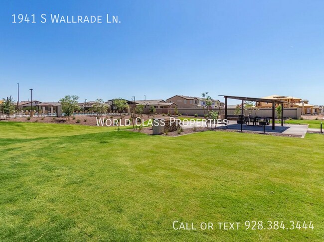 Building Photo - 1941 S Wallrade Ln