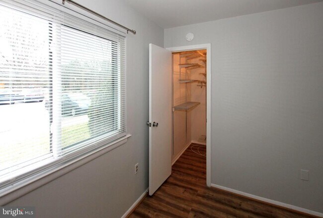 Building Photo - 5351 Smooth Meadow Way