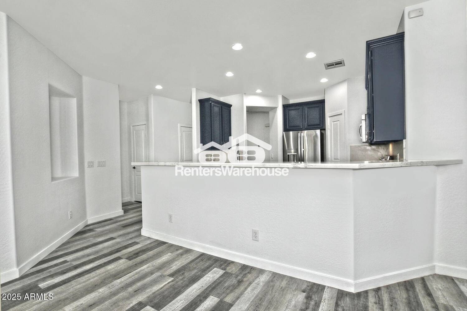 Building Photo - 4648 S Emery
