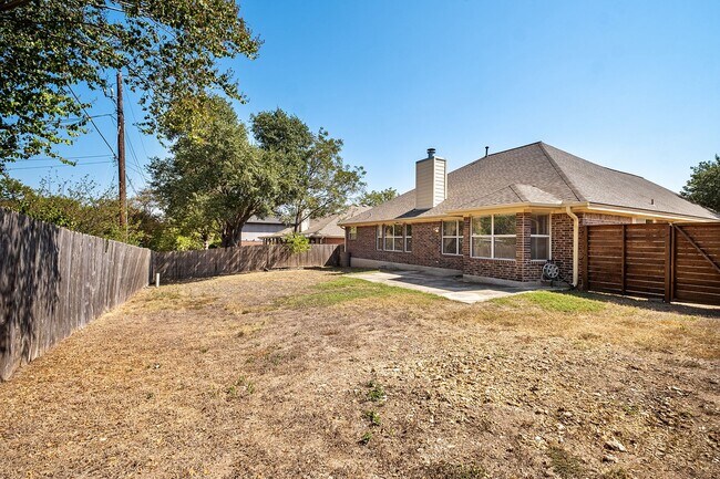 Building Photo - Dream Home Alert in Pflugerville