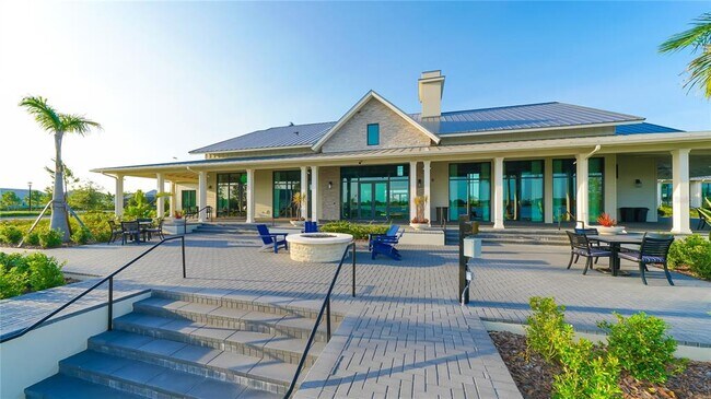 Building Photo - 8168 Sternway Rd