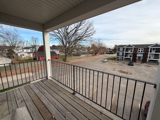 Building Photo - Two Bedroom Apartment - Upper Unit. Byron Center Schools!