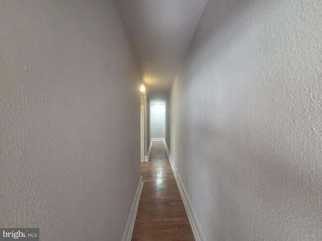 Building Photo - 137 S 56th St