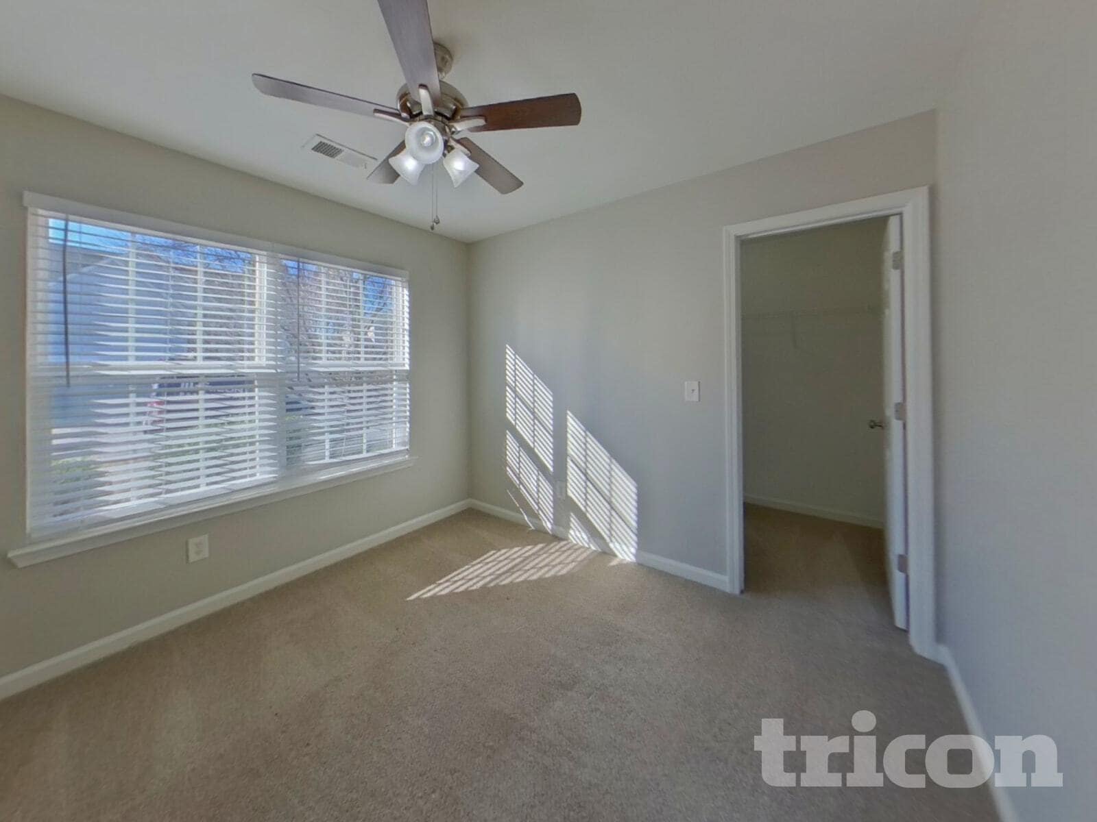 Building Photo - 420 Hedge Grove Ln