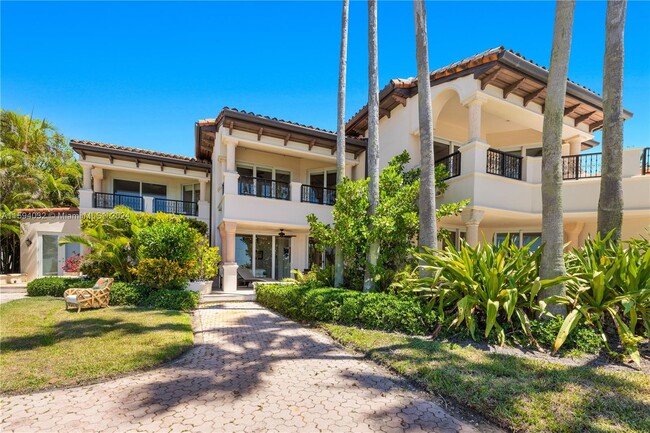 Building Photo - 15212 Fisher Island Dr