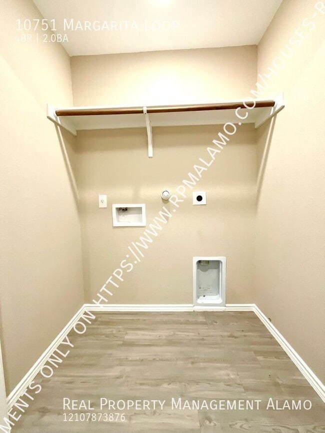 Building Photo - 10751 Margarita Loop