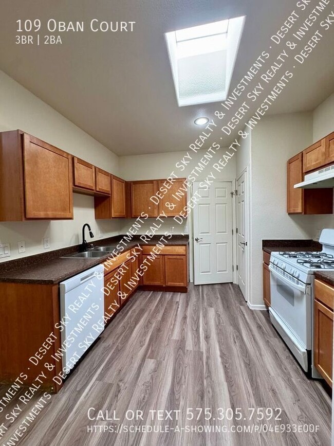 Building Photo - 109 Oban Ct