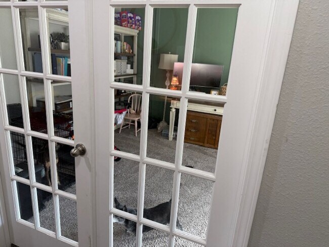 Building Photo - Like New 4/2.5 St. Augustine