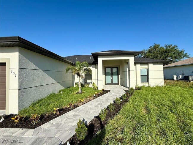 Building Photo - 607 NW 8th Terrace