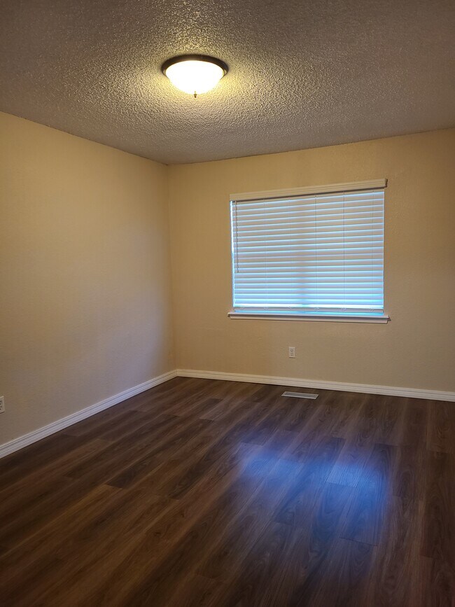 Building Photo - 2304 W Gary St