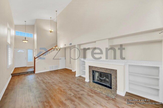 Building Photo - 25832 Browning Pl