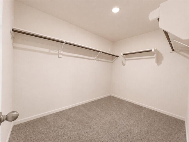 Building Photo - 2512 Kathleens Crossing
