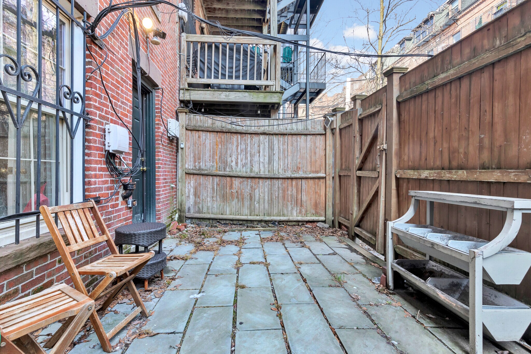 Building Photo - 32 E Springfield St