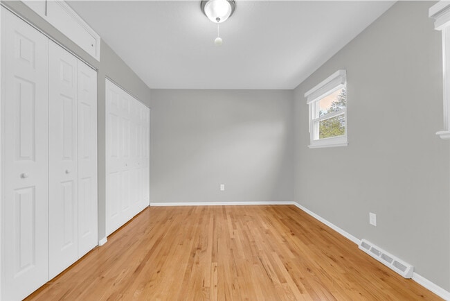 Building Photo - 14208 Sheldon Blvd