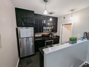 Building Photo - Fully Furnished Shaw Sanctuary
