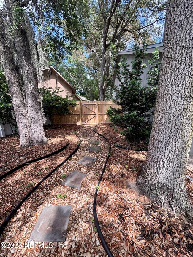 Building Photo - 1120 Natures Walk Dr
