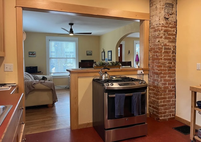 Building Photo - Refined North End Living: Historic 3-Bedroom Residence