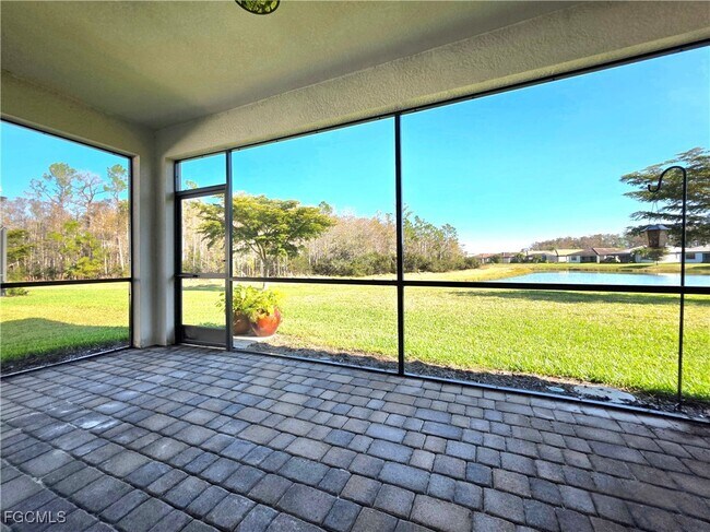 Building Photo - 11559 Shady Blossom Dr