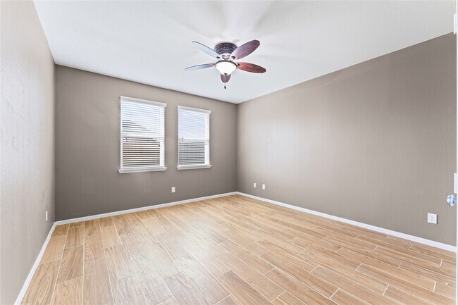 Building Photo - 1706 Zeppelin Cir