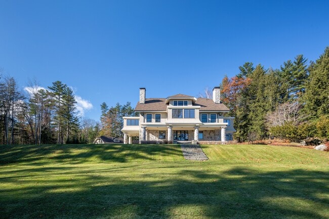 Building Photo - 39 Rockcraft