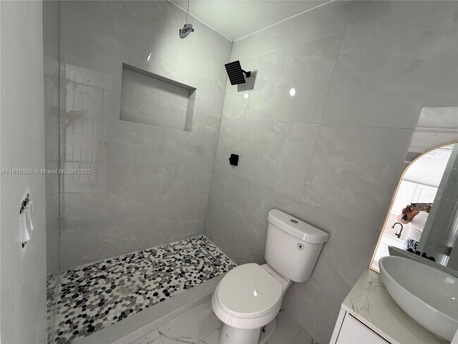 Building Photo - 9824 SW 26th Terrace