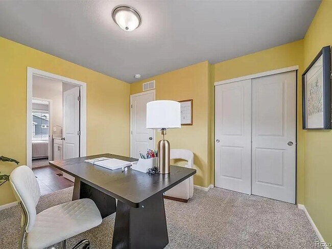 Building Photo - 3940 N Rome St