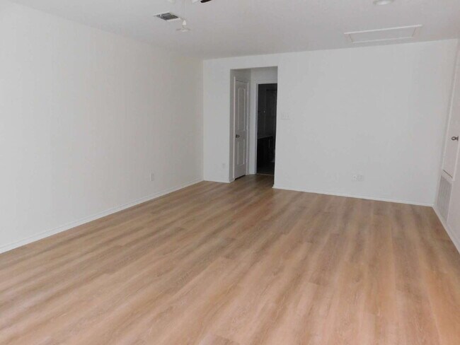 Building Photo - 20719 Cape Coral