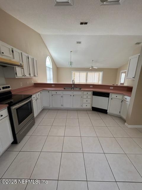 Building Photo - 625 Nautical Way