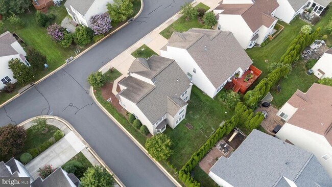 Building Photo - 12399 Brown Fox Way