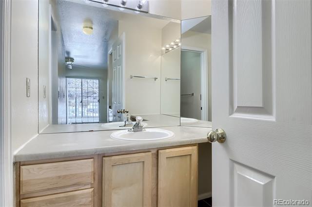 Building Photo - 9212 E Arbor Cir