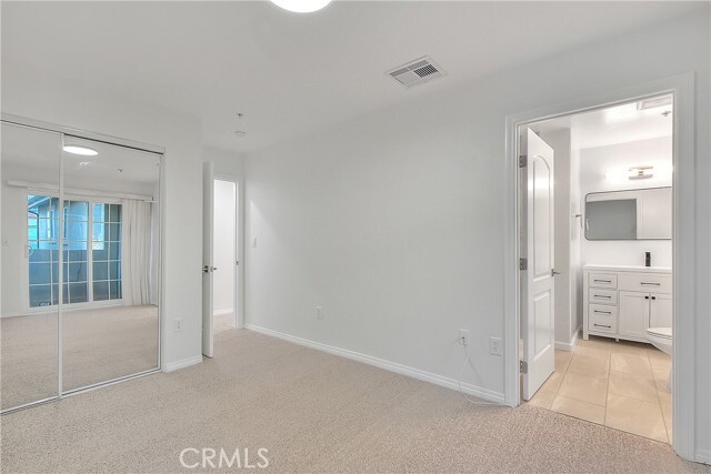 Building Photo - 3105 Walton Ave