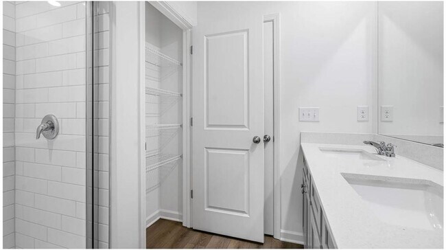 Building Photo - 139 Shenandoah Ln