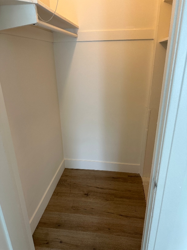 Building Photo - 6071 Lexington Ave