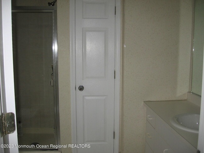 Building Photo - 1708 Ridgeview Ct