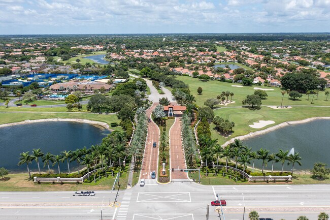 Building Photo - 7520 La Paz Blvd