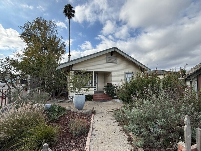 Primary Photo - Old Town Orcutt Charm