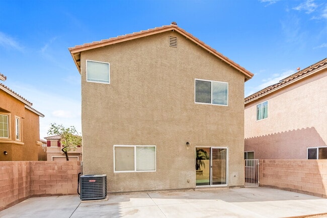 Building Photo - 3732 Gallowtree Ave