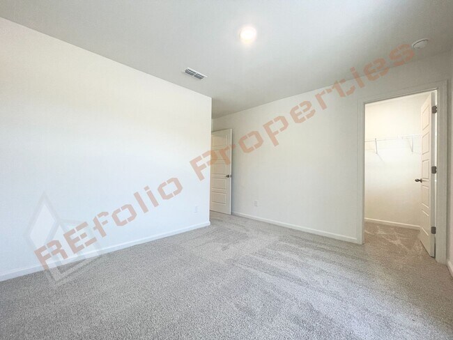 Building Photo - 1128 Goldenshrub St