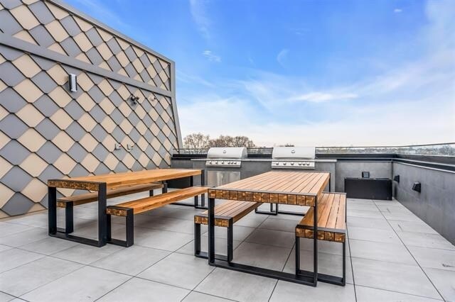 Building Photo - 345 AVENUE A Ave