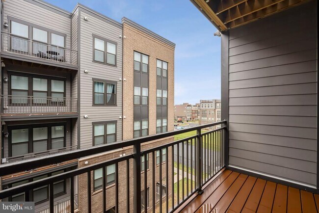 Building Photo - 21731 Dovekie Ter