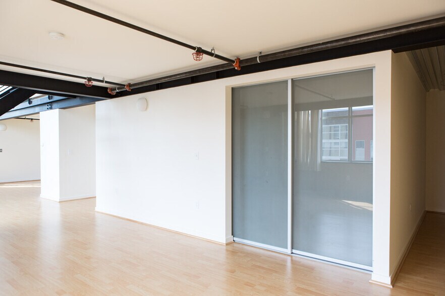 Downstairs bedroom - 178 Bluxome St