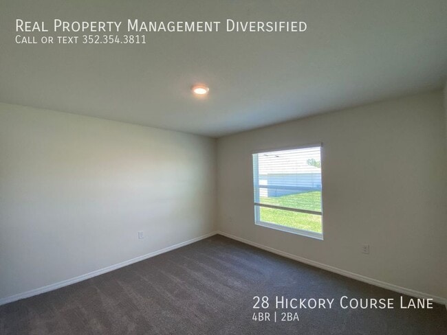 Building Photo - 28 Hickory Course Ln