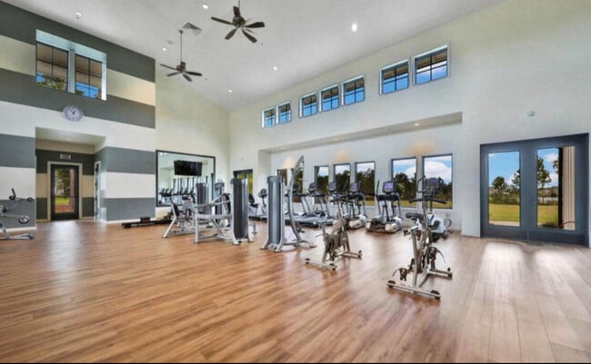 Building Photo - 35 White Rabbit Run