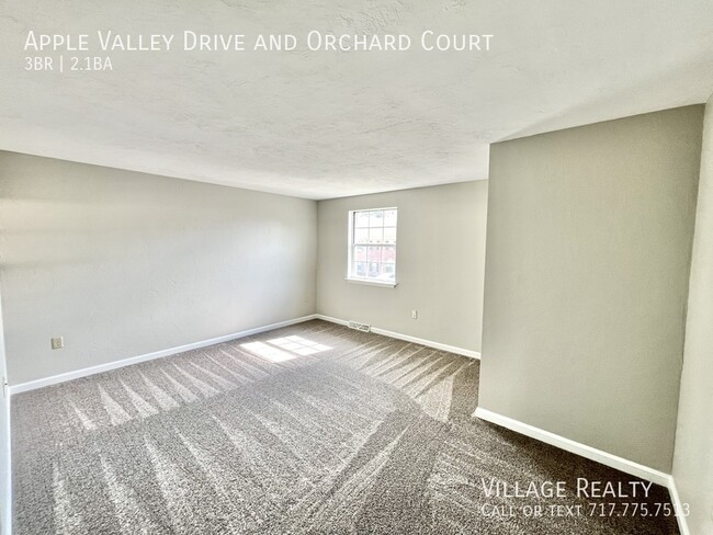 Building Photo - 910 Apple Valley Dr